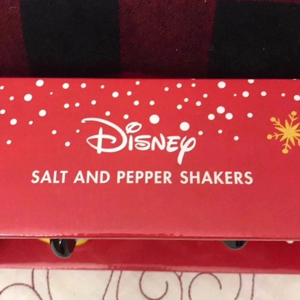 Disney Minnie Mickey Salt & Pepper Shaker